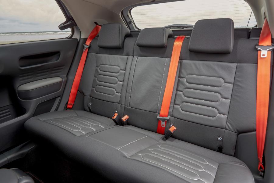 Интерьер Citroen C4 Cactus Rip Curl Special Edition 2016 года  (UK) (фото 27 из 30)